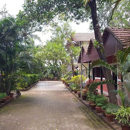 Green Retreat Second Home Mangalore Exterior foto